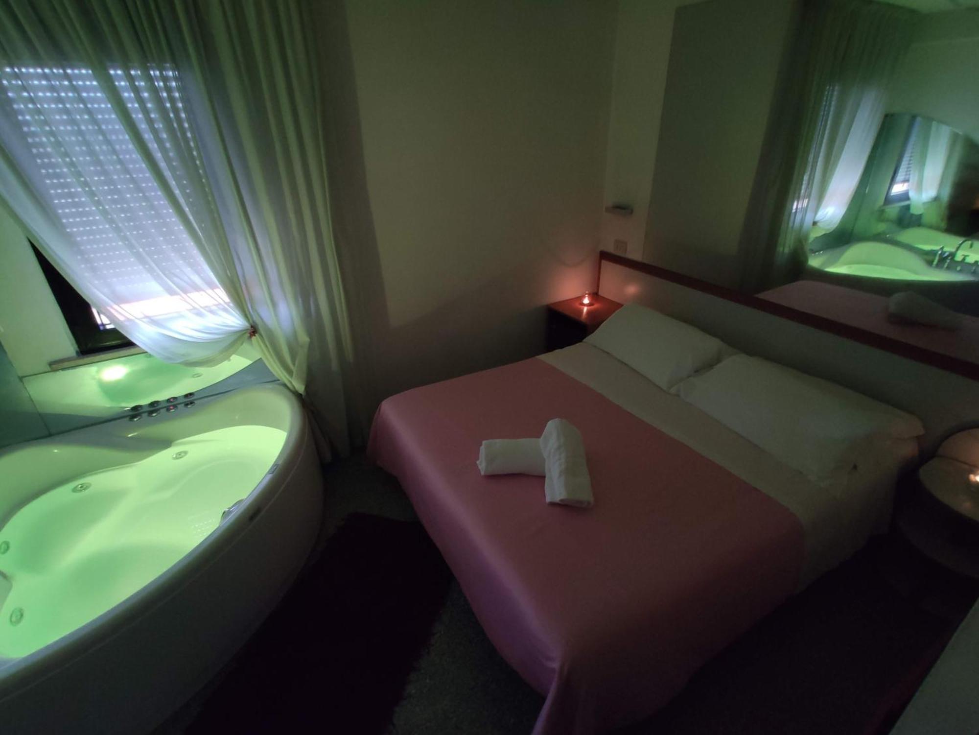 Hotel Memory ريميني المظهر الخارجي الصورة